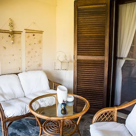 Eirinis House Vakantiehuis Possidi