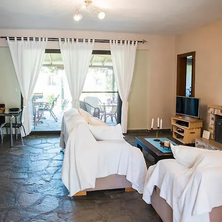 Eirinis House Possidi