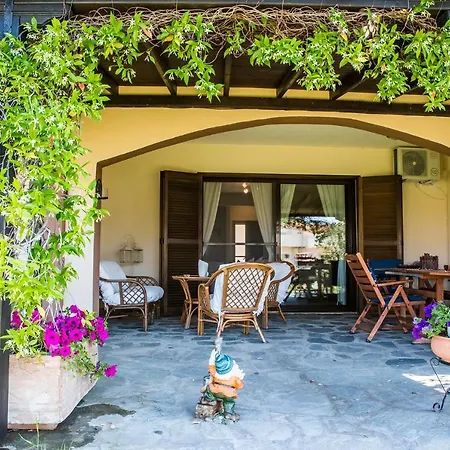 Dom wakacyjny Eirinis House Possidi