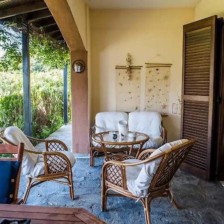 Eirinis House * Possidi