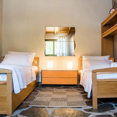 Dom wakacyjny Eirinis House *